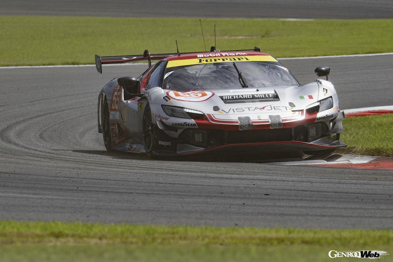 ポールポジションからスタートした55号車だったが、レース序盤にABSトラブルが発生し、緊急ピットイン。それでも終盤の追い上げにより、6位で完走している。