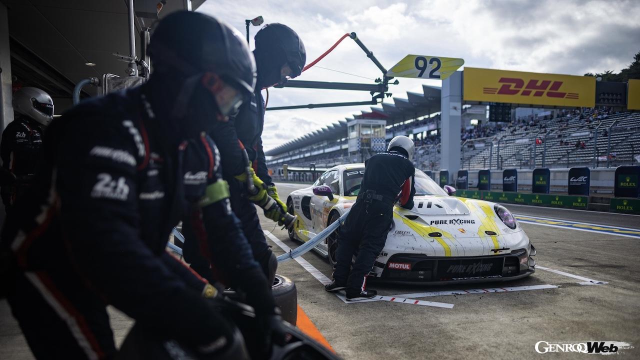 マンタイ・ピュアレクシングのポルシェ 911 GT3 R LMGT3 92号車（アリアクサンドル・マリキン／ジョエル・シュトルム／クラウス・バチェラー）が、LMGT3クラス王座も決めた。