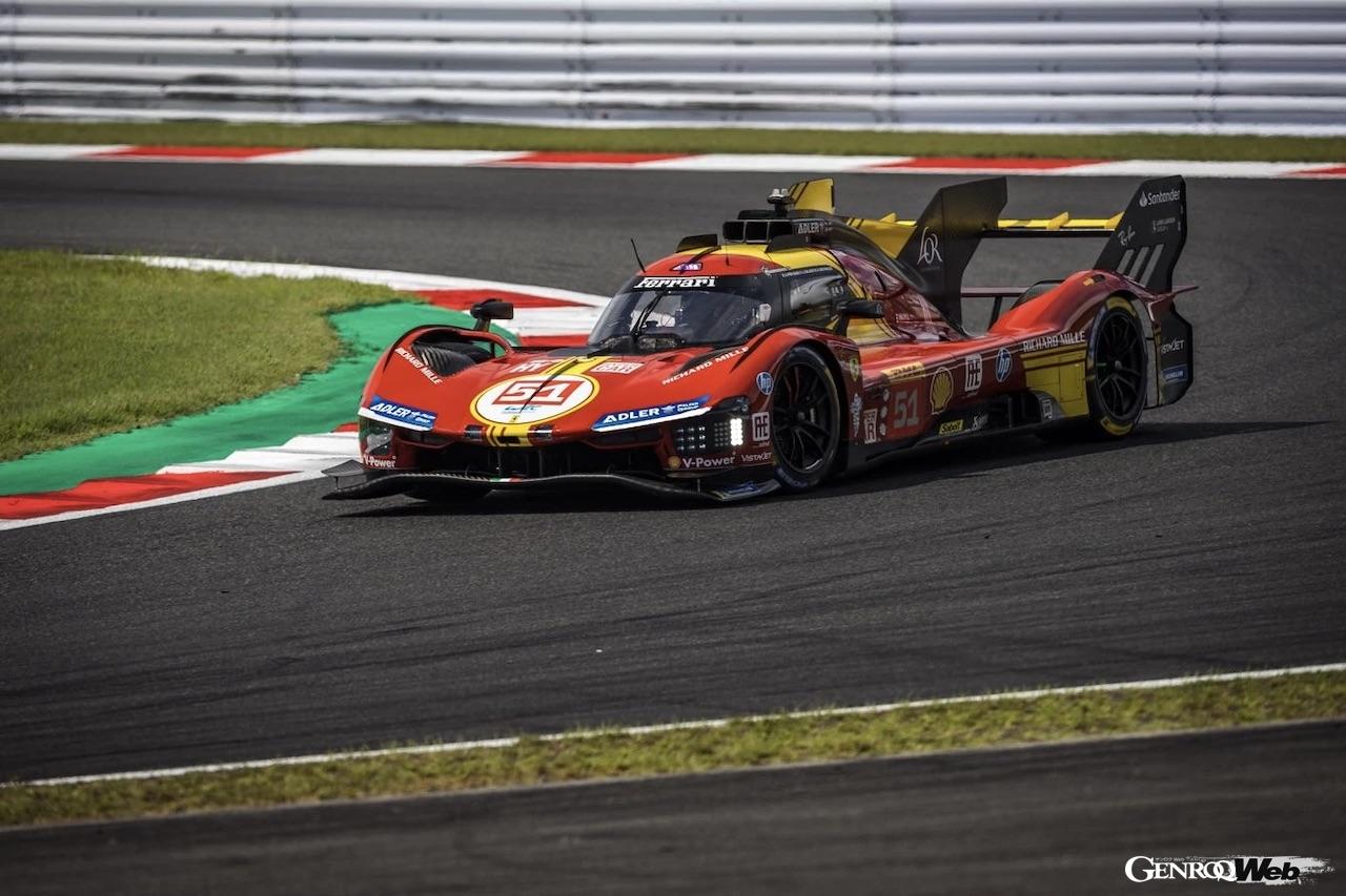 2周目にクラッシュに巻き込まれ、最終的にハイブリッドシステムのトラブルで戦列を去った、フェラーリ 499P 51号車。