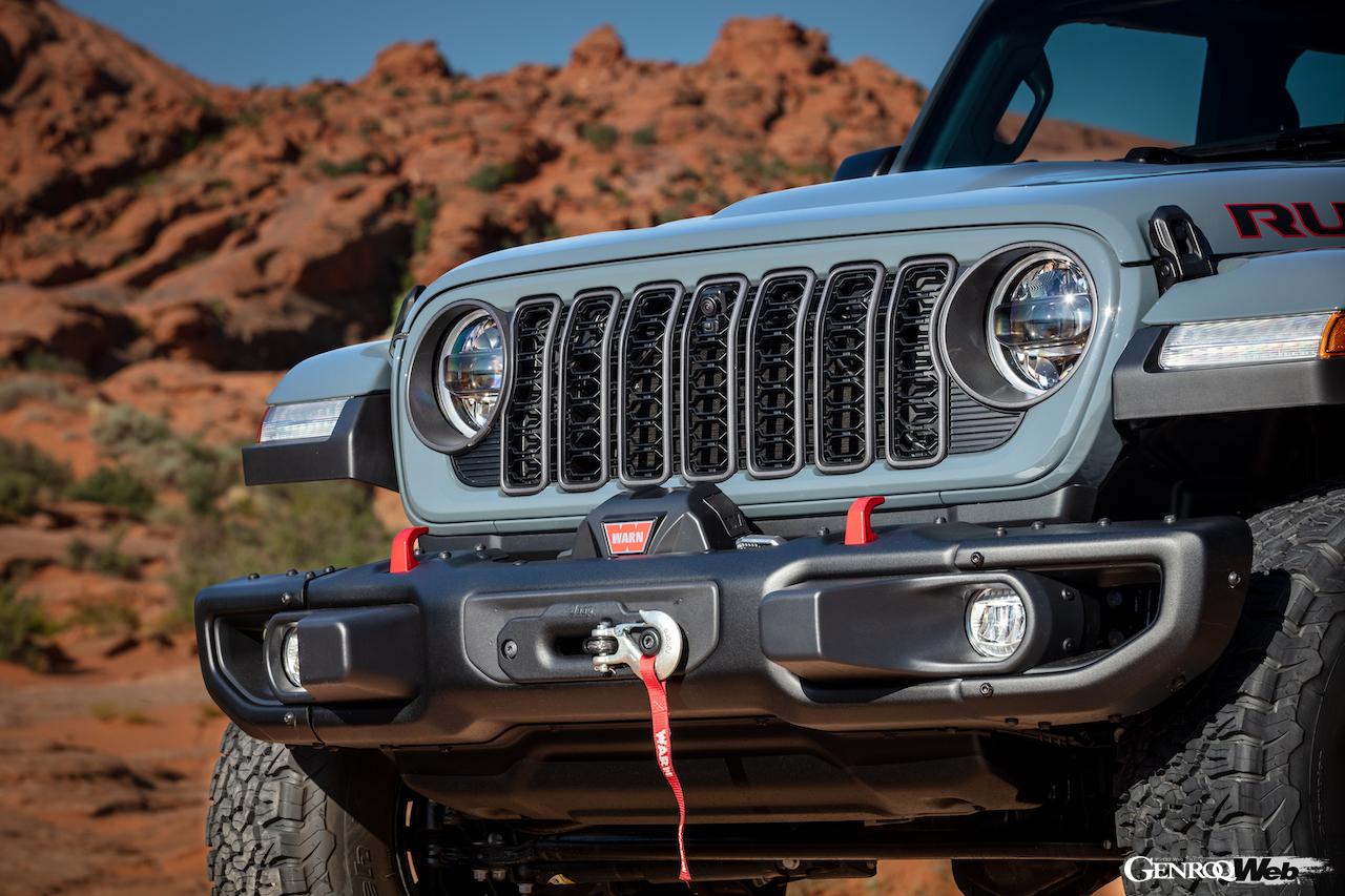 「ジープ ラングラー 4xe」2025年モデルのエクステリア。