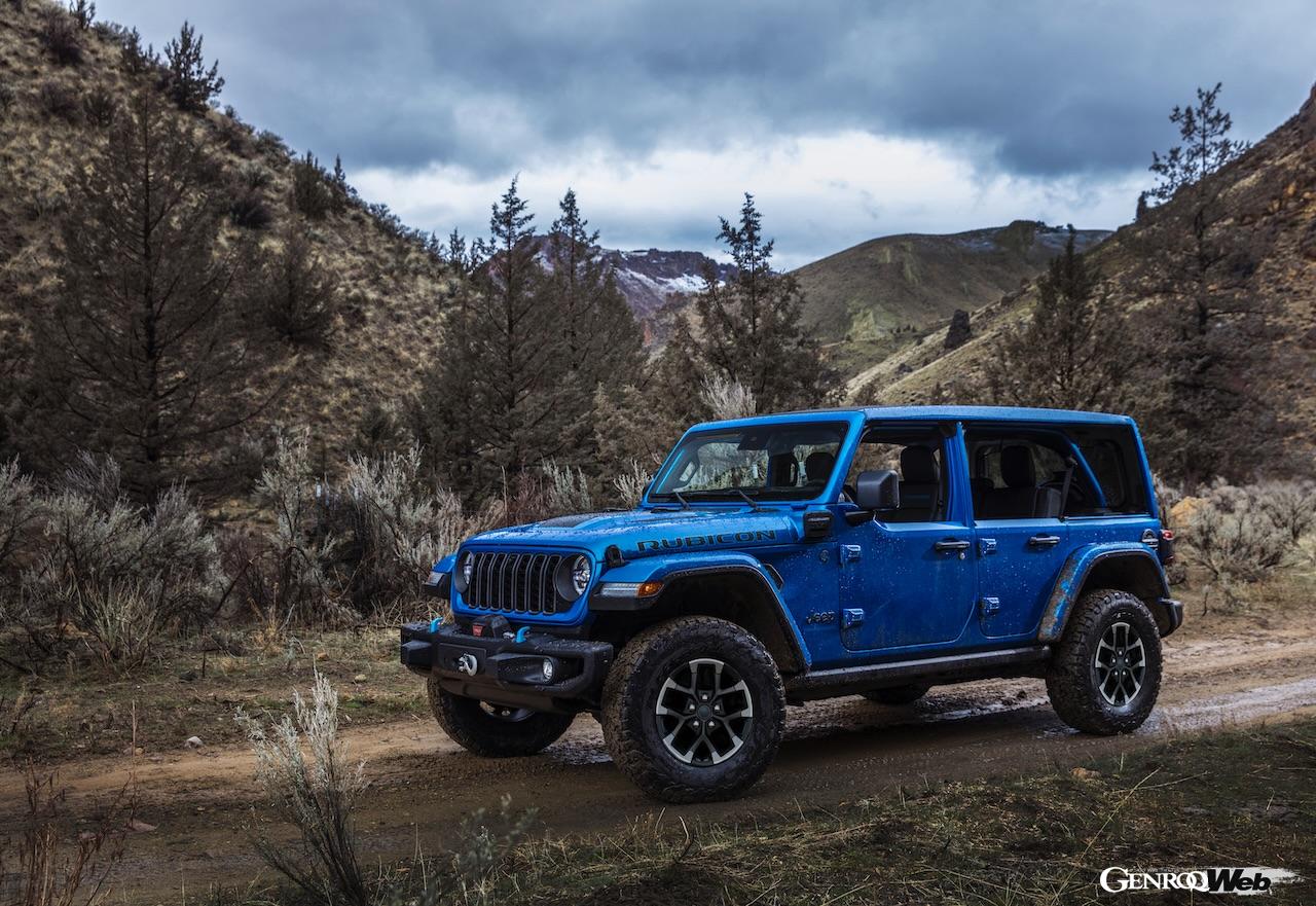 「ジープ ラングラー 4xe」2025年モデルのエクステリア。