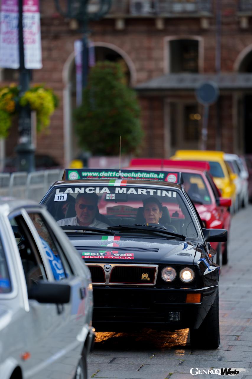 2024年の「アミキ・ミエイ」には、欧州6ヵ国から130台のランチア デルタが集まった。