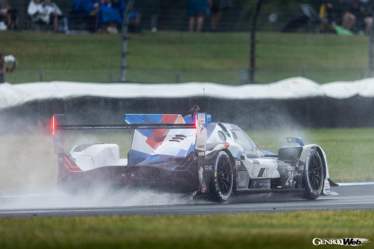 IMSA第10戦「TireRack.com・バトル・オン・ザ・ブリックス」で勝利を飾った、BMW M ハイブリッド V8 24号車。