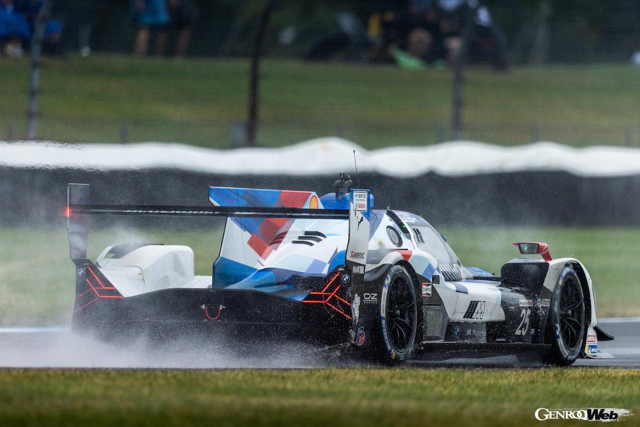 IMSA第10戦「TireRack.com・バトル・オン・ザ・ブリックス」で2位に入った、BMW M ハイブリッド V8 25号車。