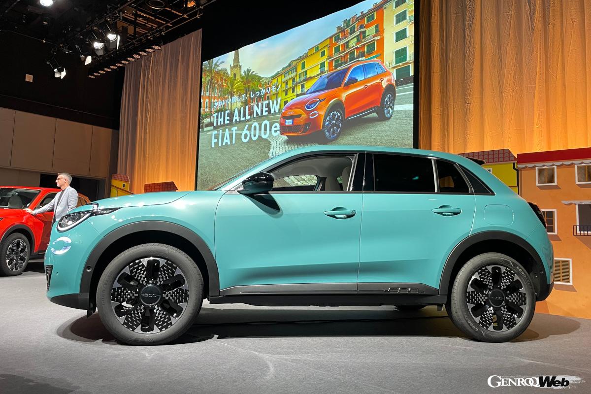 駆動方式はFWDの1モーターで最高出力115kW（156PS）、最大トルク270Nmを誇る。