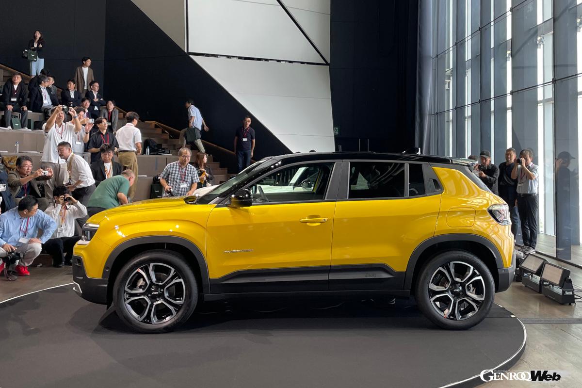 「アベンジャー」の全長はこれまでもっともコンパクトなジープだった「レネゲード」より150mmも短い4105mm。