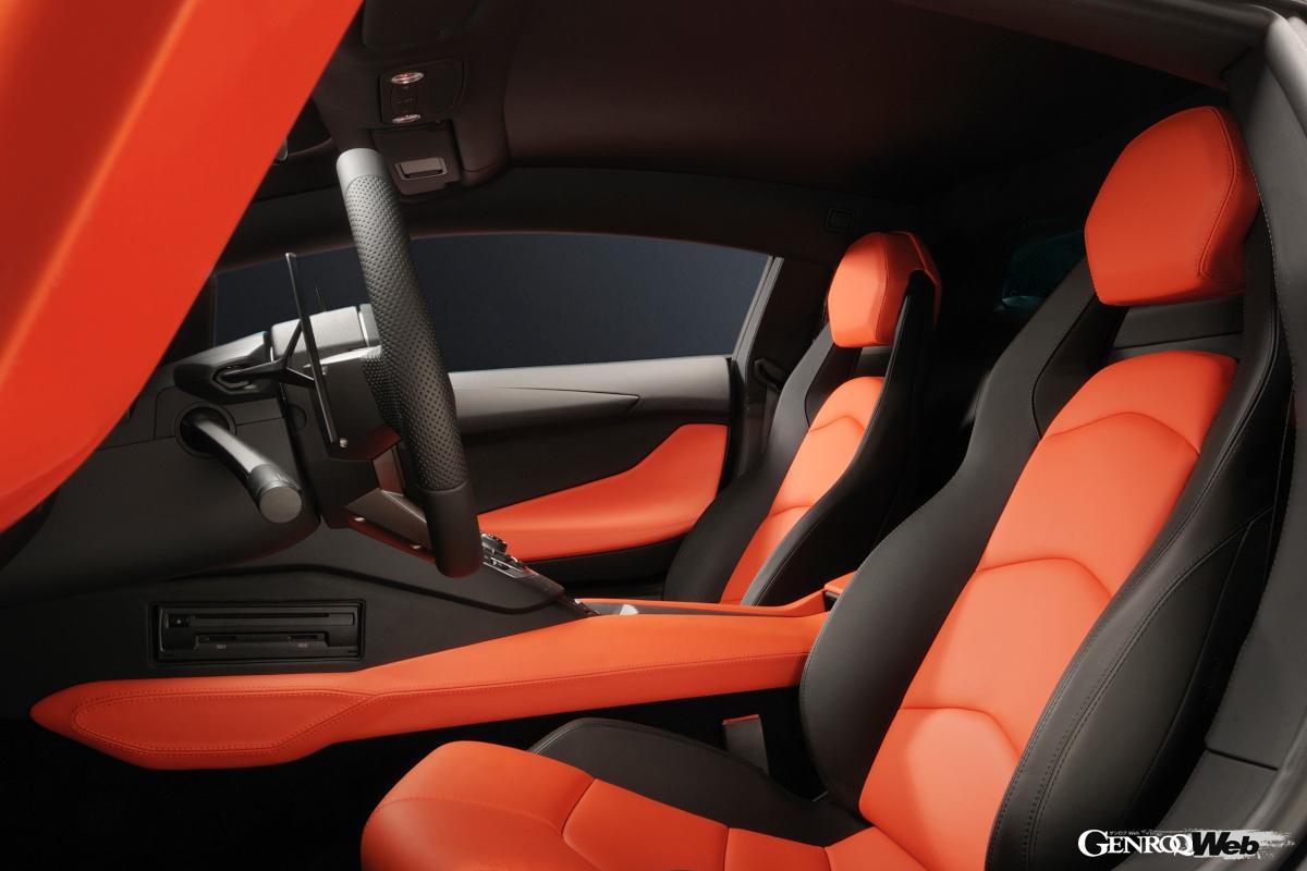 今でも古さを感じさせないインテリア。