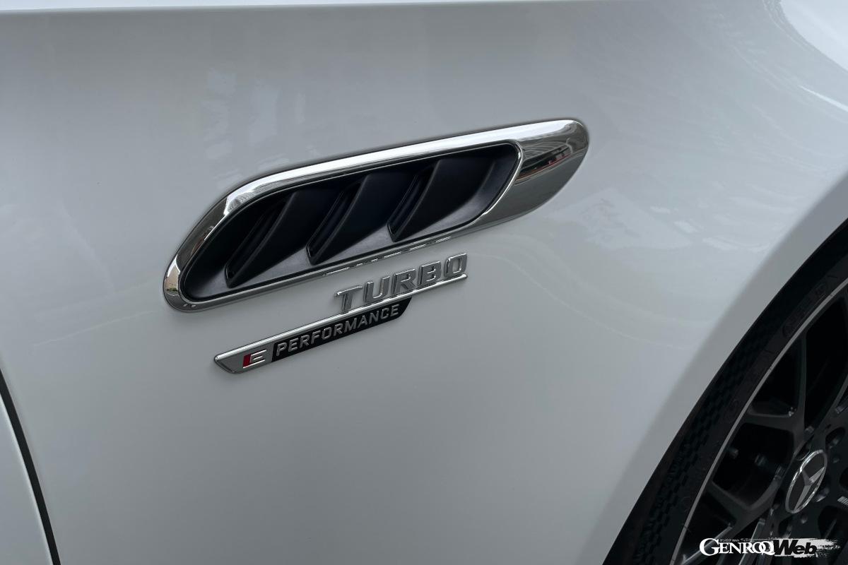 エンジン単体で最高出力350kW（476PS）/6750rpm、最大トルク545Nm/5250〜5500rpmを発揮する。