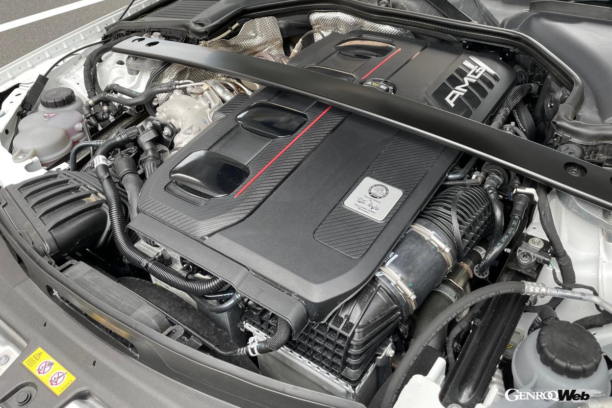 エンジン単体で最高出力350kW（476PS）/6750rpm、最大トルク545Nm/5250〜5500rpmを発揮する。