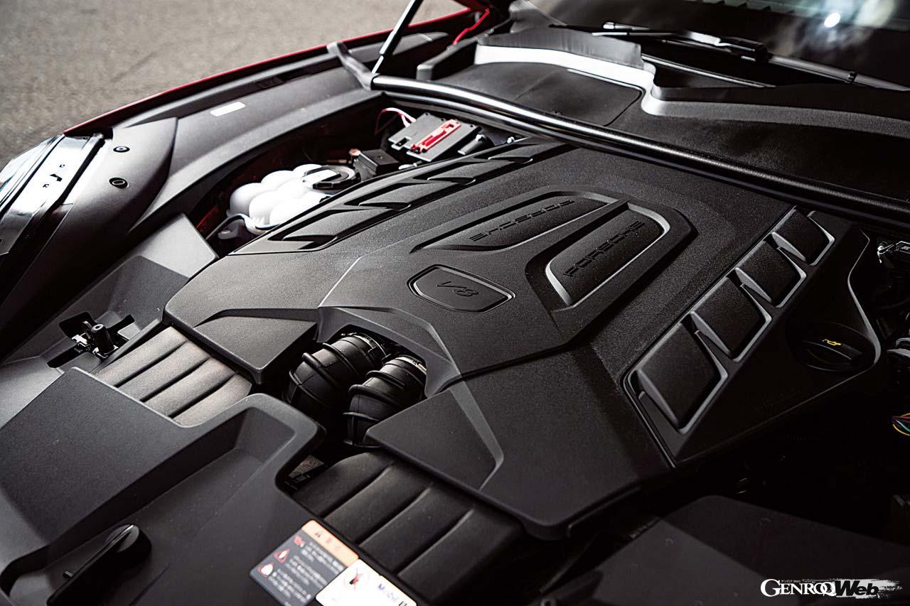 V8ツインターボは4.0リッターの排気量から500PSの最高出力をマーク。660Nmの最大トルクは2100rpmから発揮される。