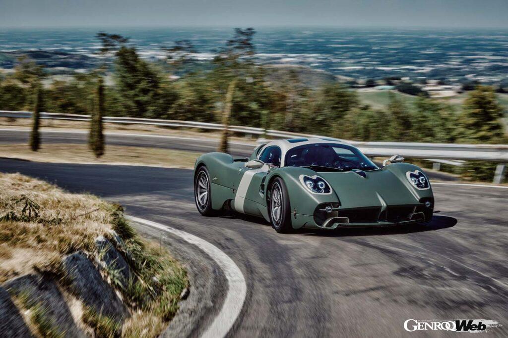 カービー 最高出力864PS”“車重1280kg”の“◯億円”マニュアルリヤミッド