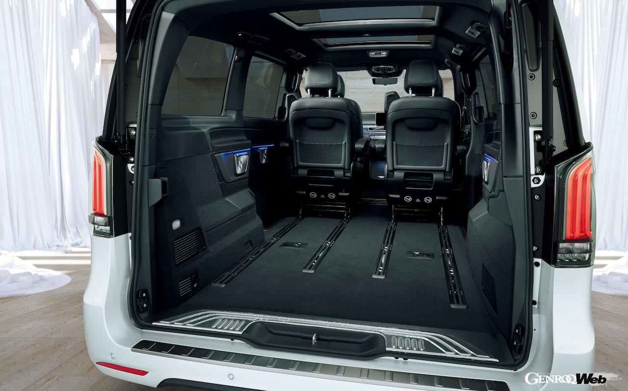 「メルセデス・ベンツ Vクラス」改良新型のラゲッジスペース。