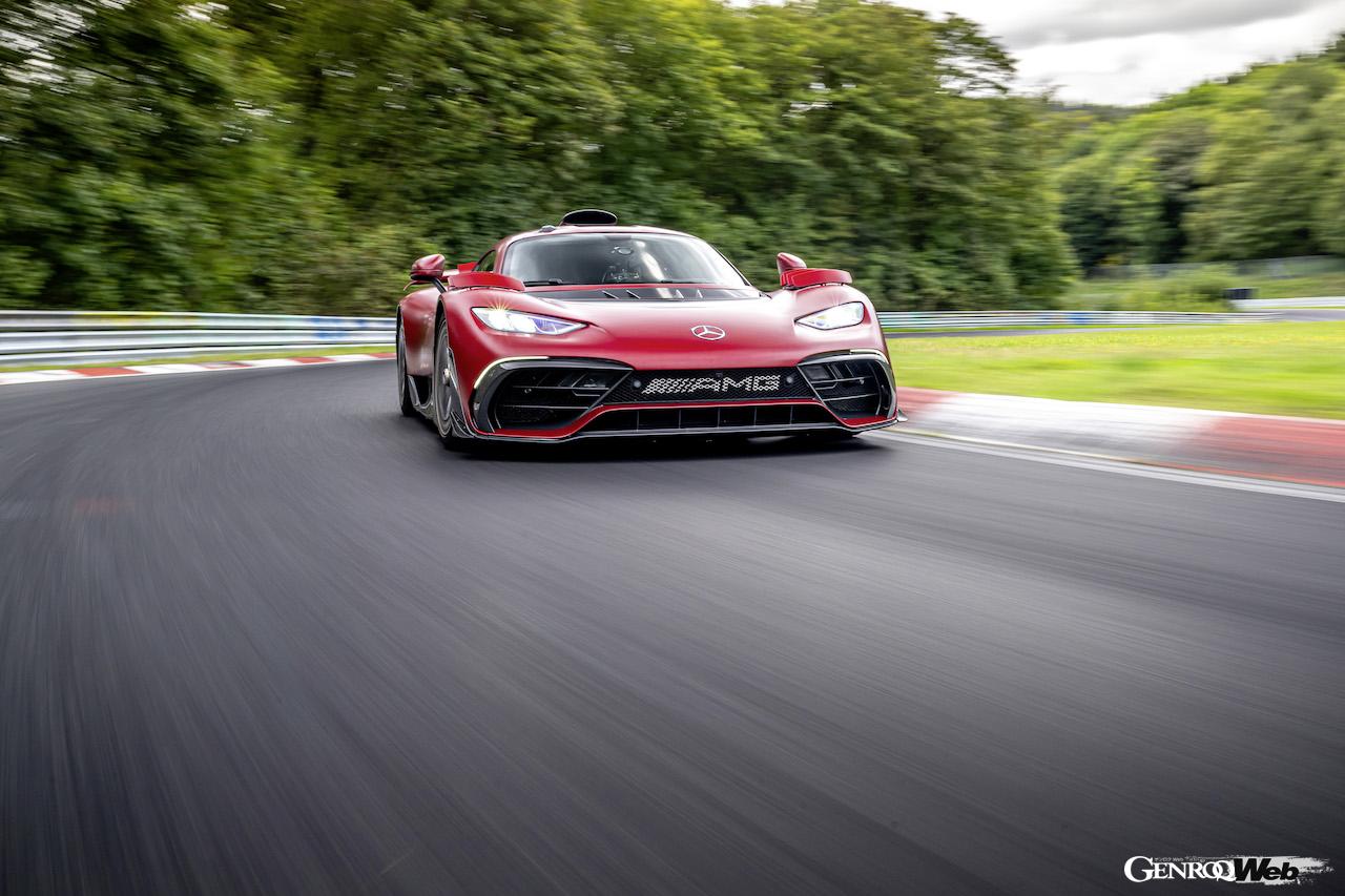 絶好のコンディションのもと、ニュルブルクリンク・ノルドシュライフェに挑んだ「メルセデス AMG ONE」。