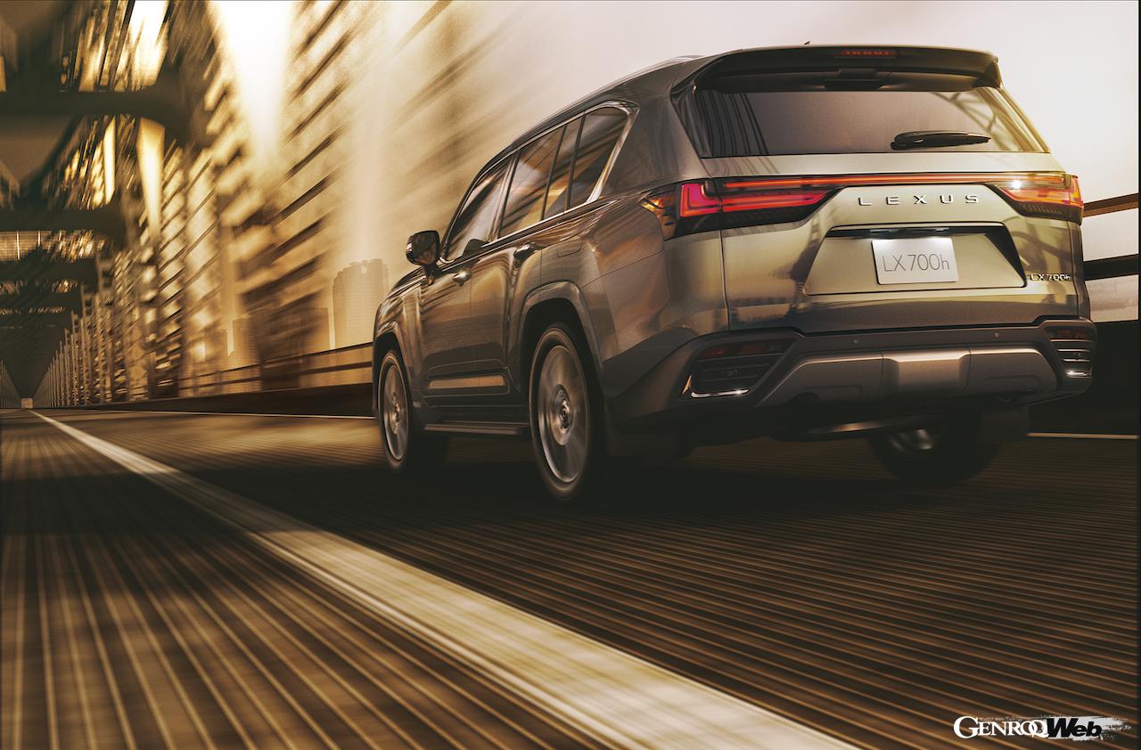 一部改良を実施し、新開発のハイブリッドパワートレインを搭載した「レクサス LX700h」のエクステリア。