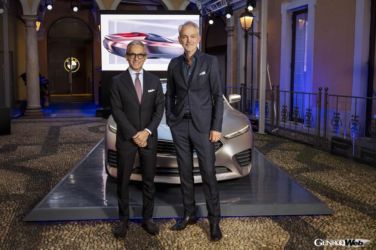「BMW スカイトップ」の生産発表に立ち会った、マッシリミリアーノ・ディ・シルベストレ（左）と、アドリアン・ファン・ホーイドンク（右）。