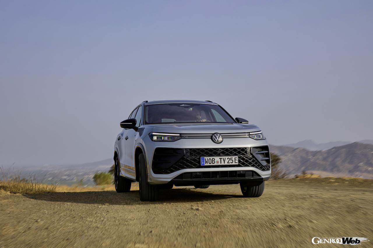 新型ミドルサイズSUV「フォルクスワーゲン タイロン」のエクステリア。