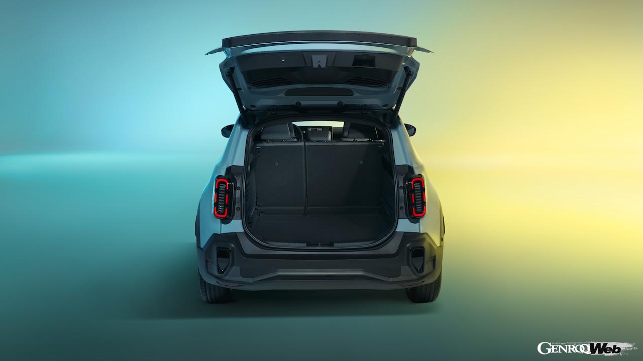 「ルノー 4 E-Tech エレクトリック」のラゲッジスペース