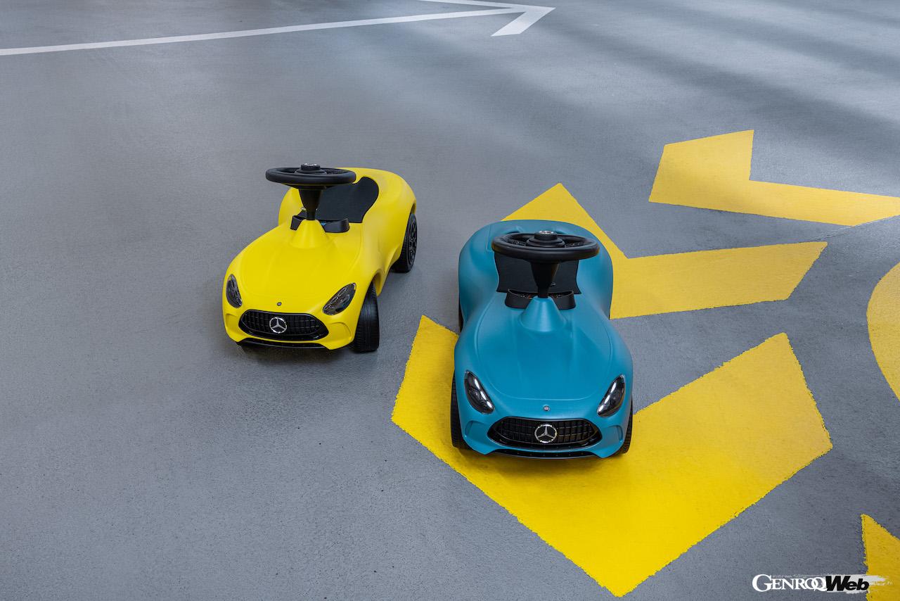 新型ボビー AMG GTは、LEDライト付きの「ハイパーブルー」と、ライトなしの通常モデル「サンイエロー」をラインナップする。