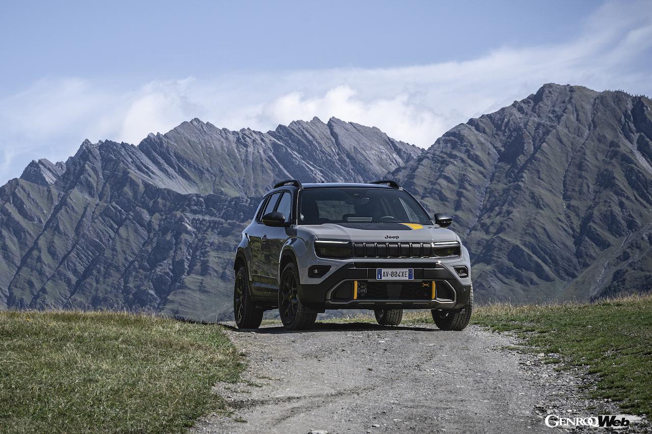 「ジープ アヴェンジャー 4xe ザ・ノースフェイス・エディション」のエクステリア。