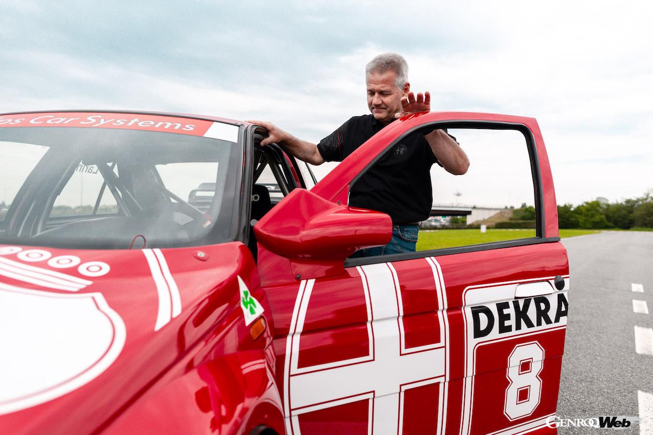 2014年にデビューし、2020年まで製造された「アルファロメオ 4C」。このミッドシップスポーツをお気に入りの1台に挙げるニコラ・ラリーニが、特別な3台を作り上げた。