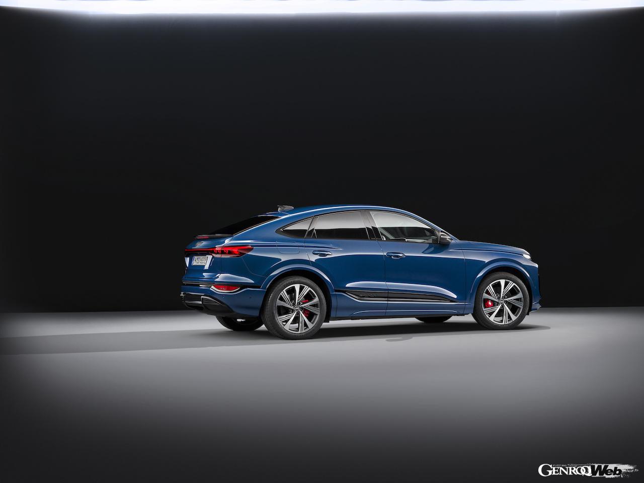 「アウディSQ6 スポーツバック e-tron」のエクステリア。