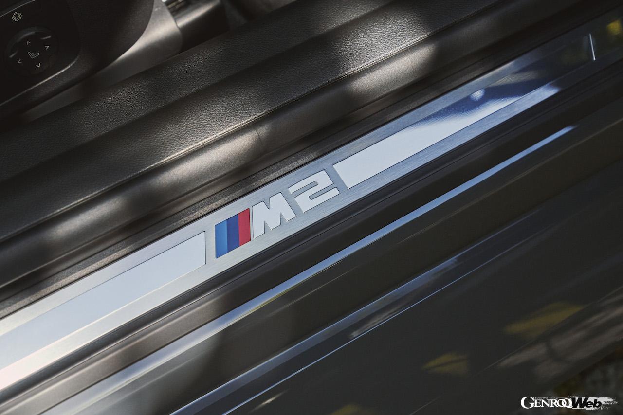 日本導入が開始された新型「BMW M2 クーペ」のインテリア。