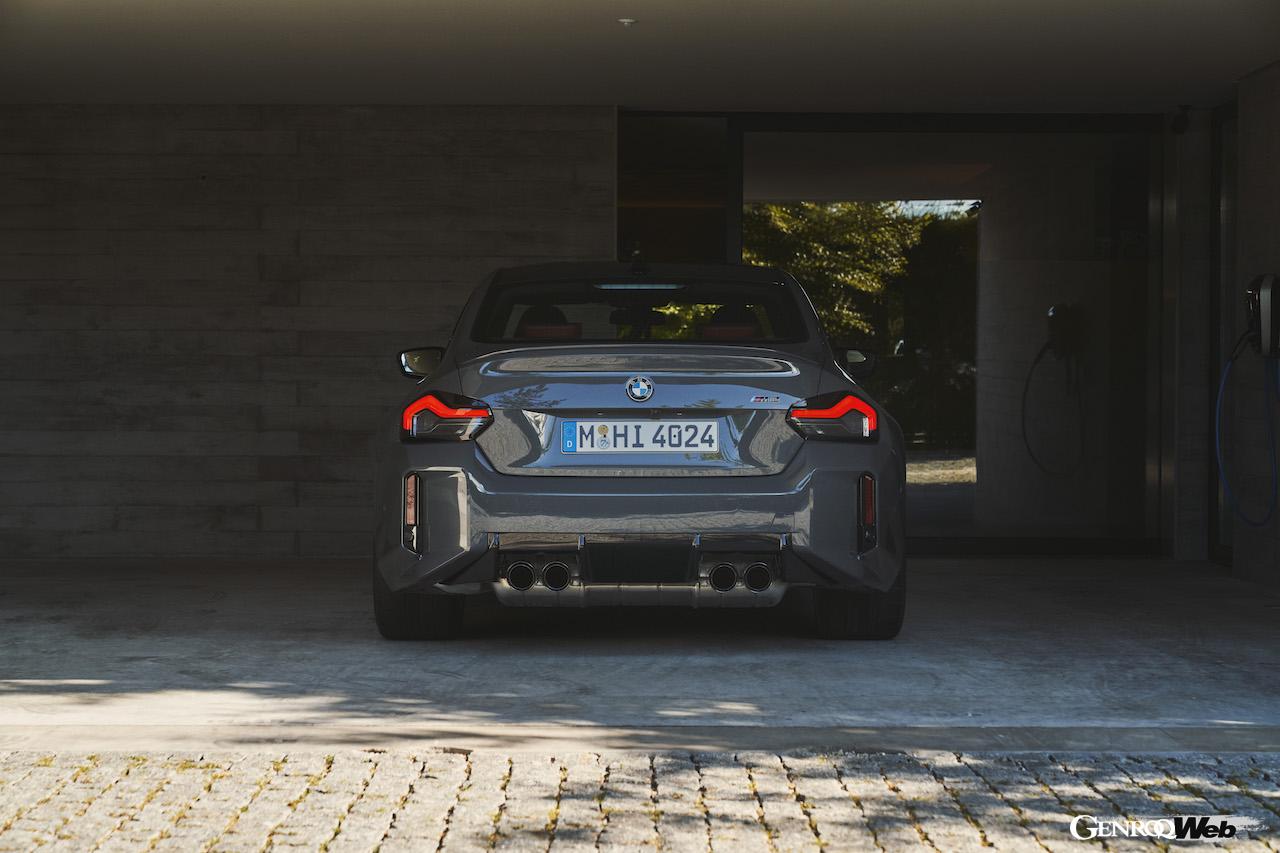 日本導入が開始された新型「BMW M2 クーペ」のエクステリア。