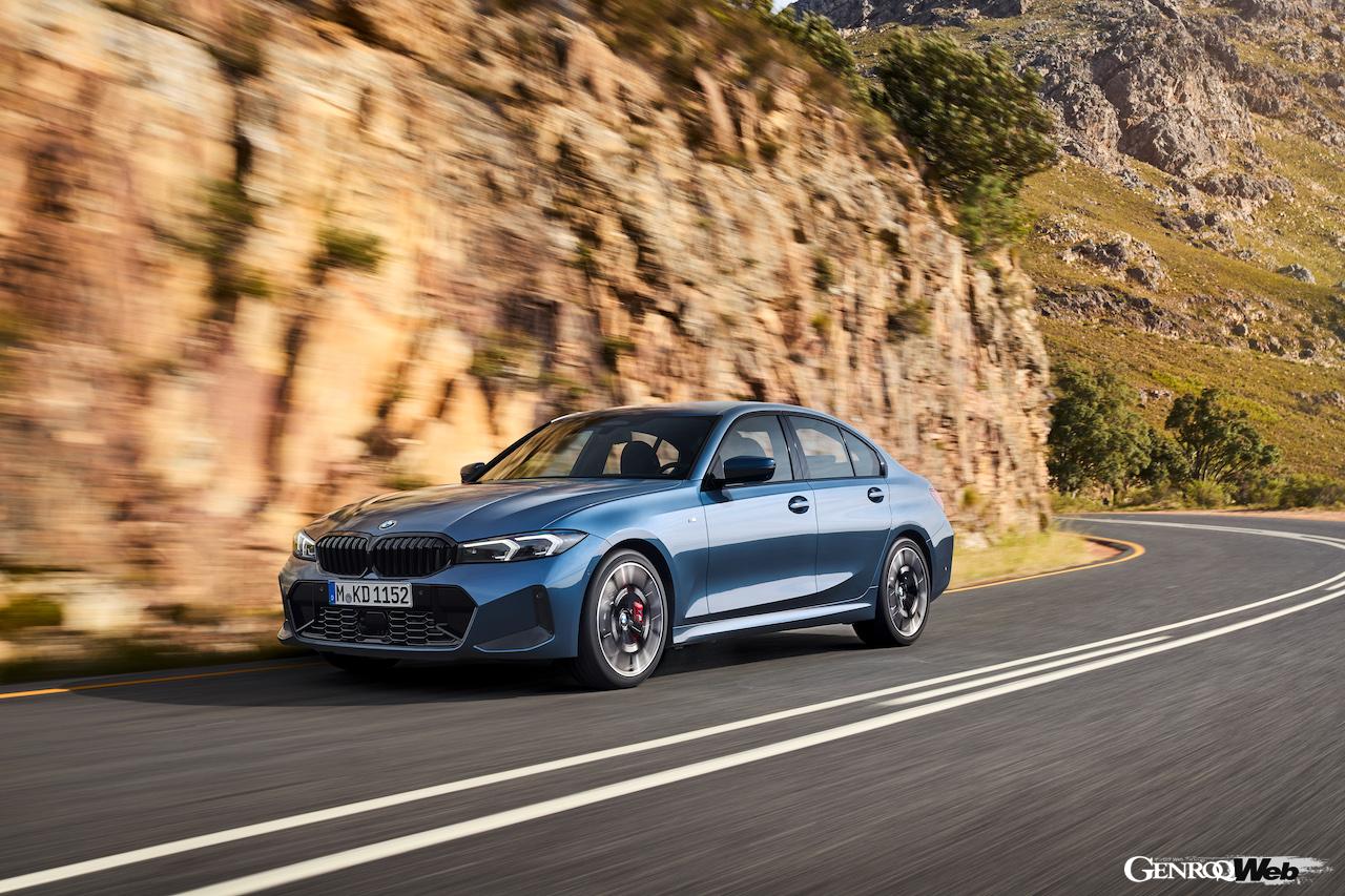 「BMW 3シリーズ セダン」一部改良モデルの走行シーン。