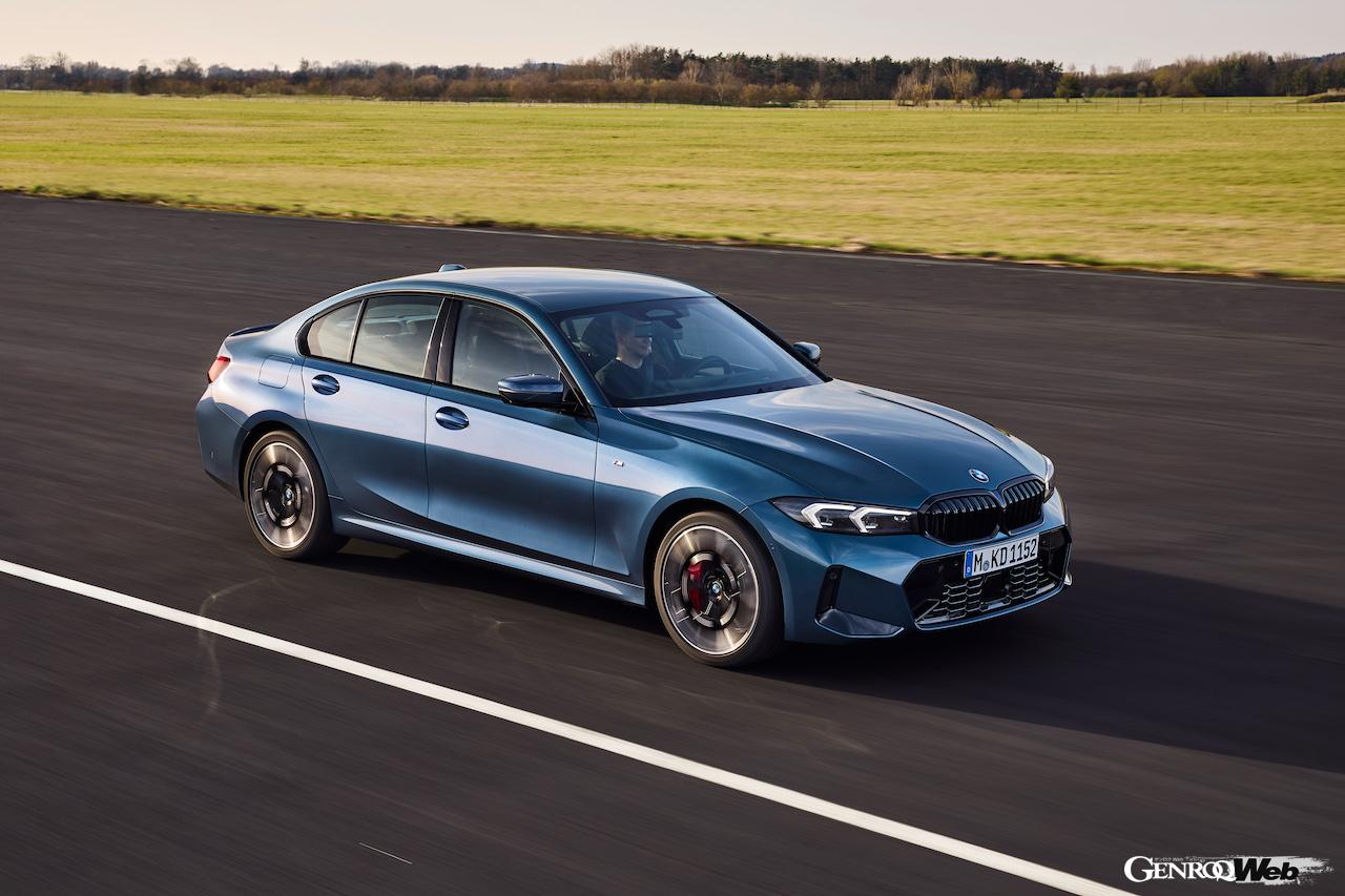 「BMW 3シリーズ セダン」一部改良モデルの走行シーン。
