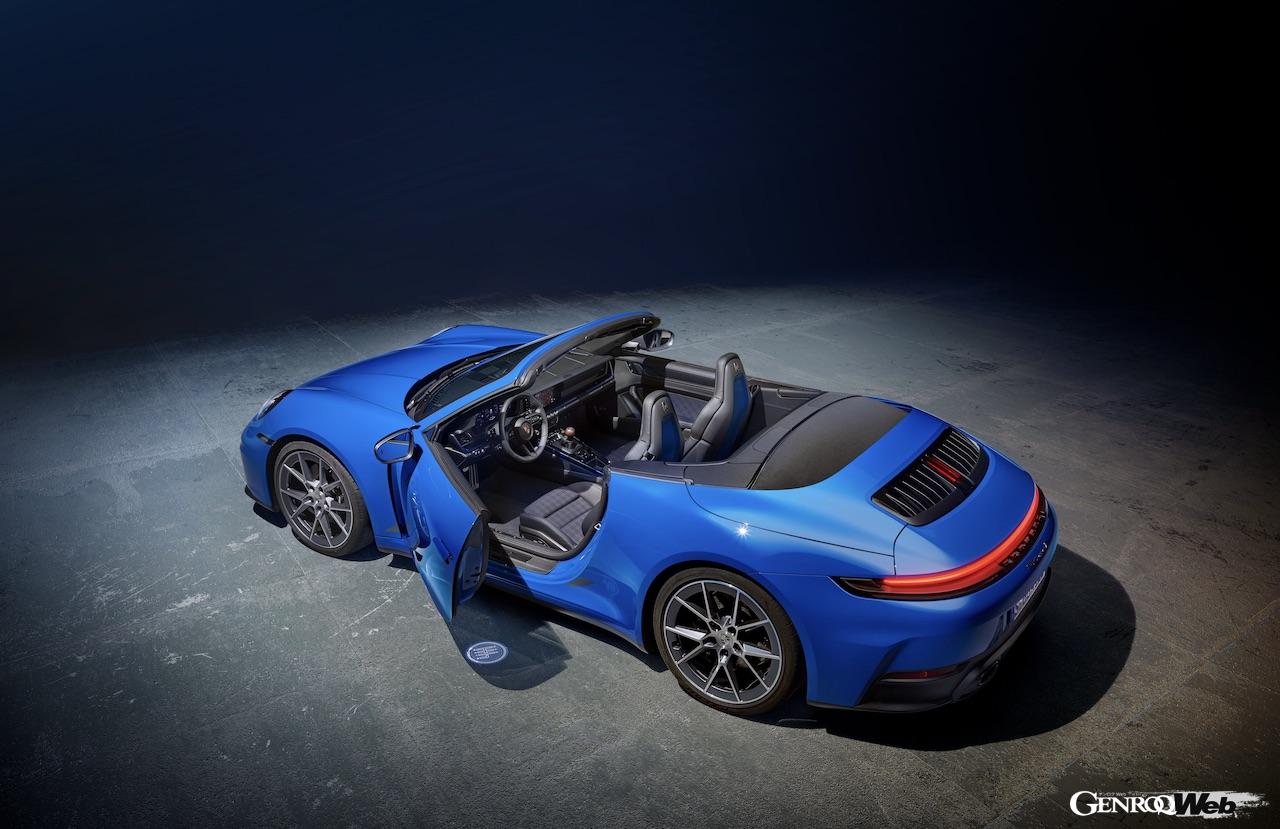 6速マニュアルトランスミッション搭載「ポルシェ 911 カレラT カブリオレ」のエクステリア。