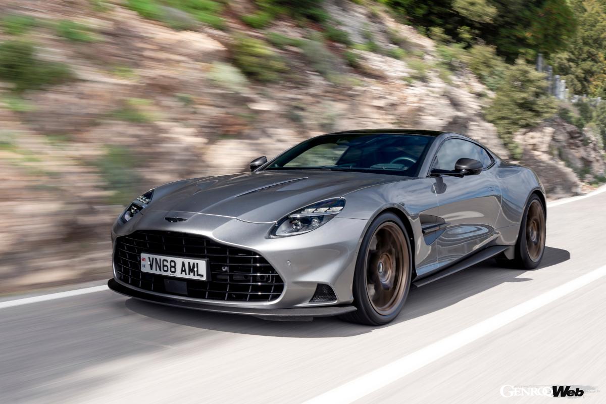 最も驚かされたのは中間加速。追い越し加速であっという間に200km/hに。