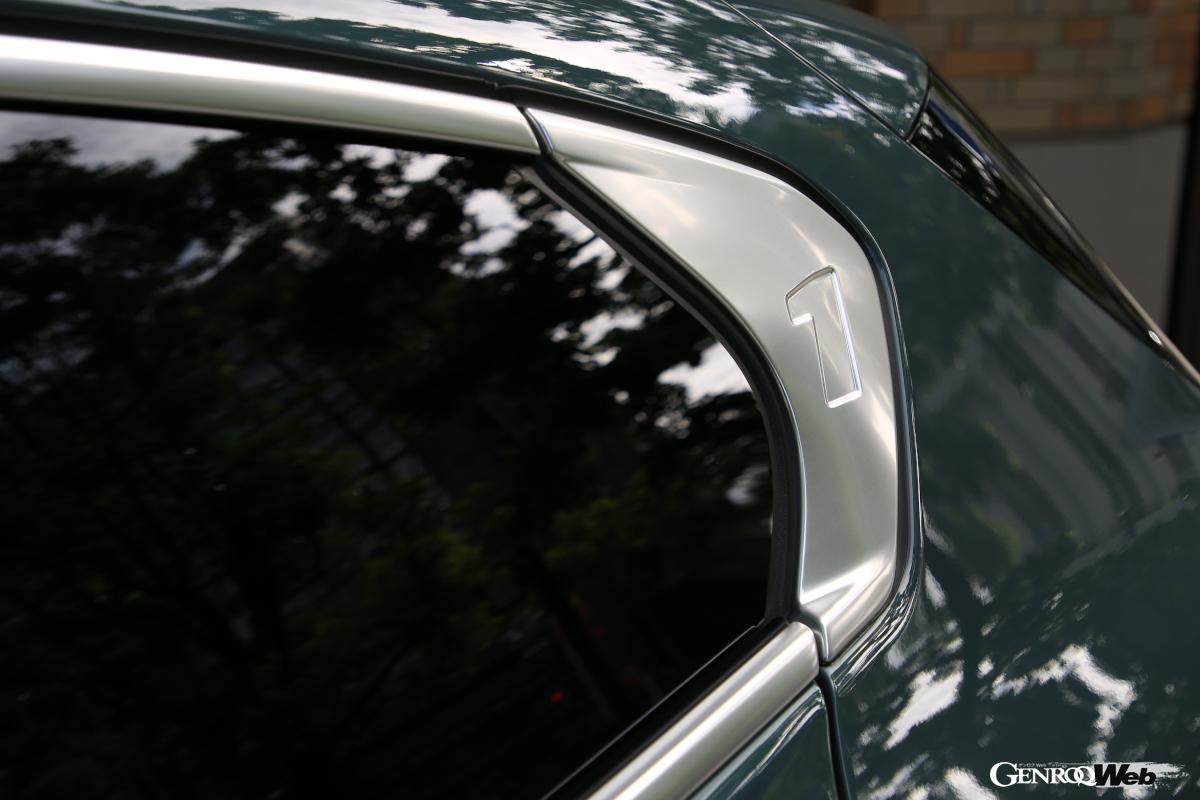 ホフマイスターキンクに刻まれた「1」のグラフィック。