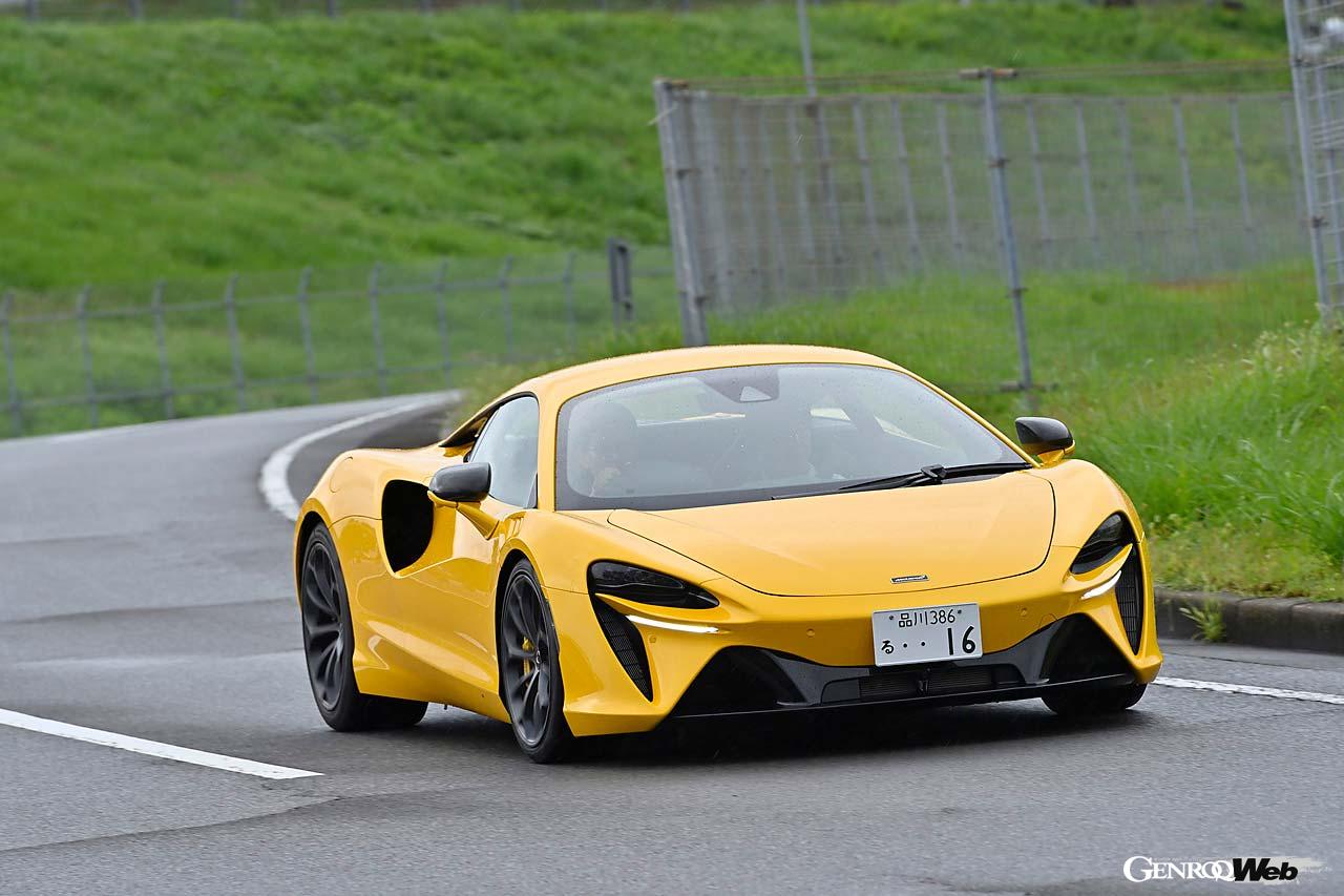 マクラーレン・アルトゥーラ