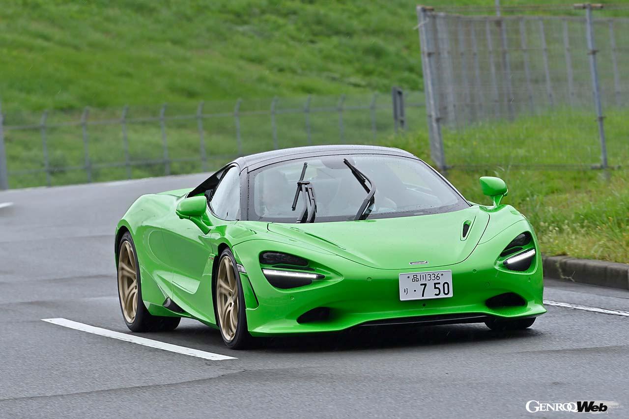 マクラーレン750Sスパイダー