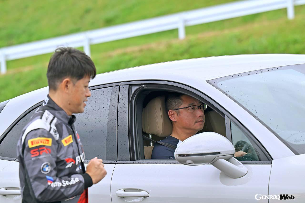 集まったのはさまざまな国籍の、スポーツカーからSUVまで百花繚乱。ただ、クルマ好きなら誰もが一目置く通なスポーツモデルばかり！