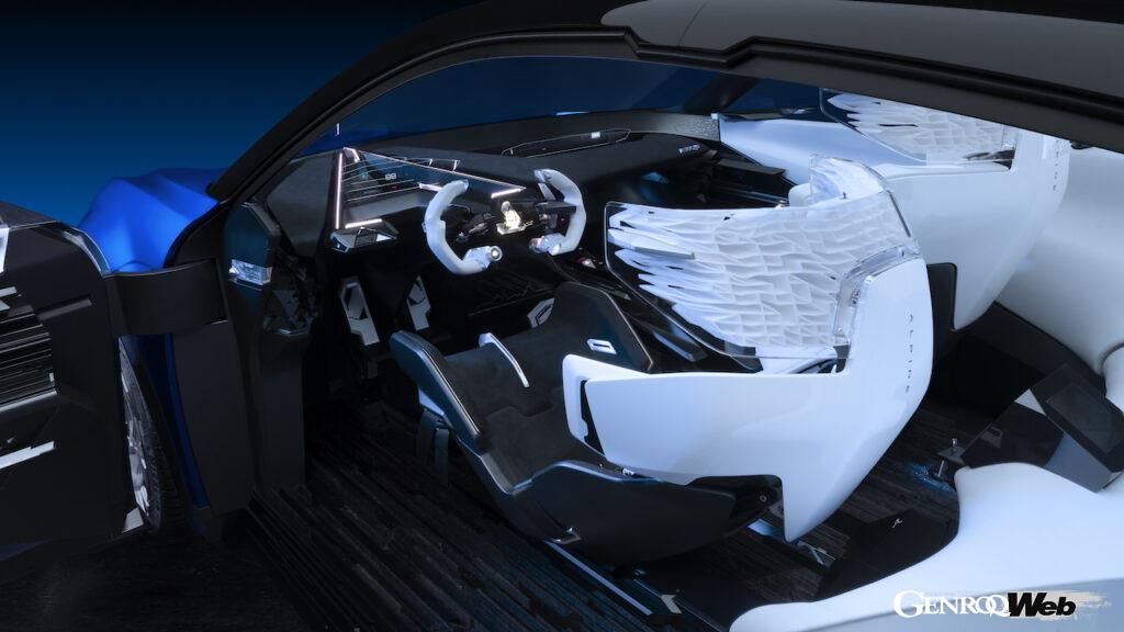 EV専用プラットフォーム「Amprミディアム」を採用した「アルピーヌ A390_β」のインテリア。