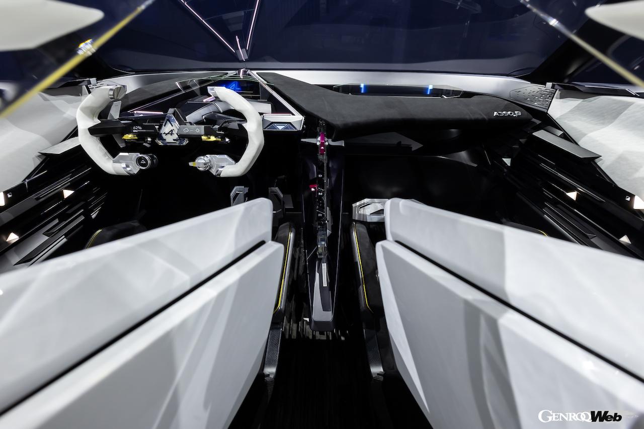 EV専用プラットフォーム「Amprミディアム」を採用した「アルピーヌ A390_β」のインテリア。