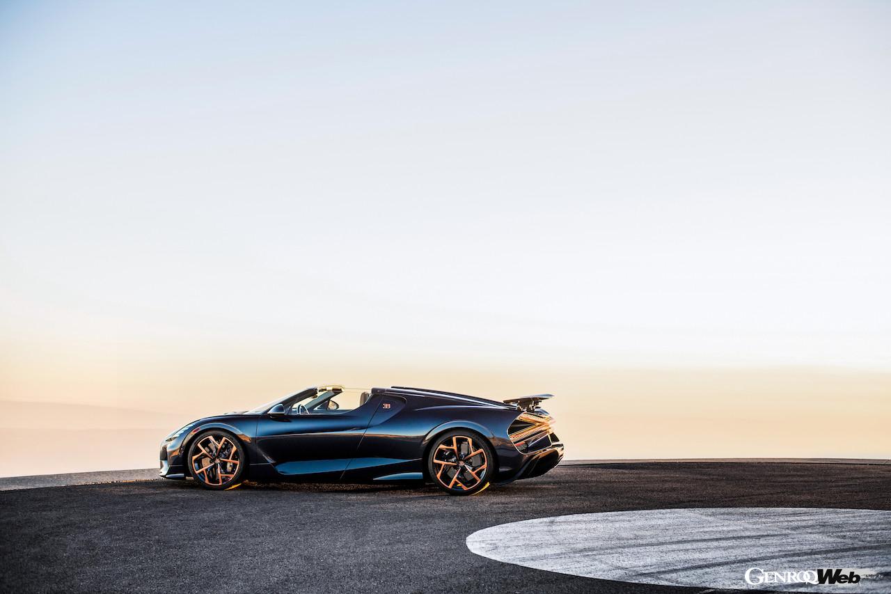 エアロダイナミクスと、ブガッティが誇る伝統や美的感覚が融合した、「ブガッティ W16 ミストラル」のエクステリア。