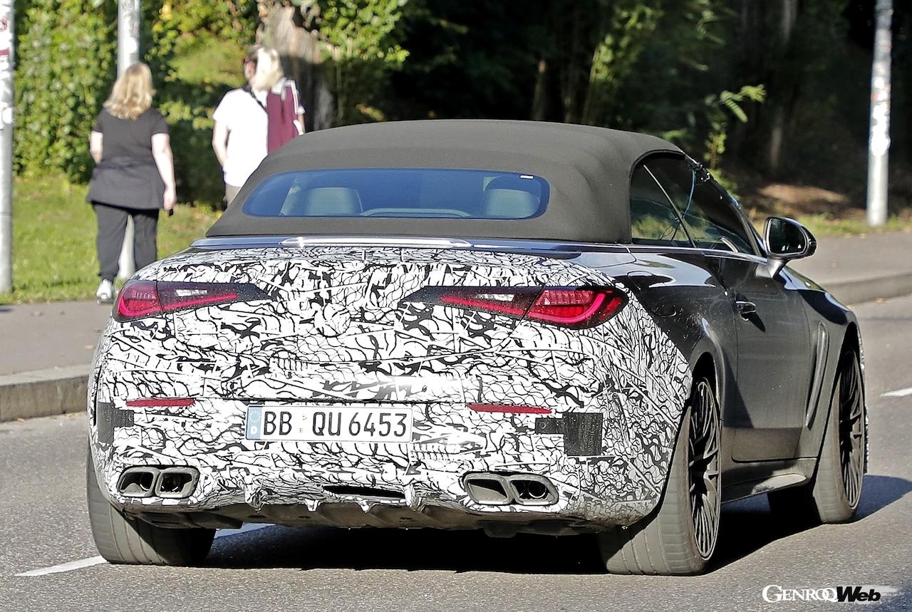 4気筒エンジン＋プラグインハイブリッドシステムの E Performance"もラインナップに加わるかもしれない。"