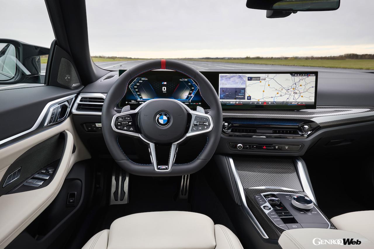 「BMW M440i グランクーペ」のインテリア。