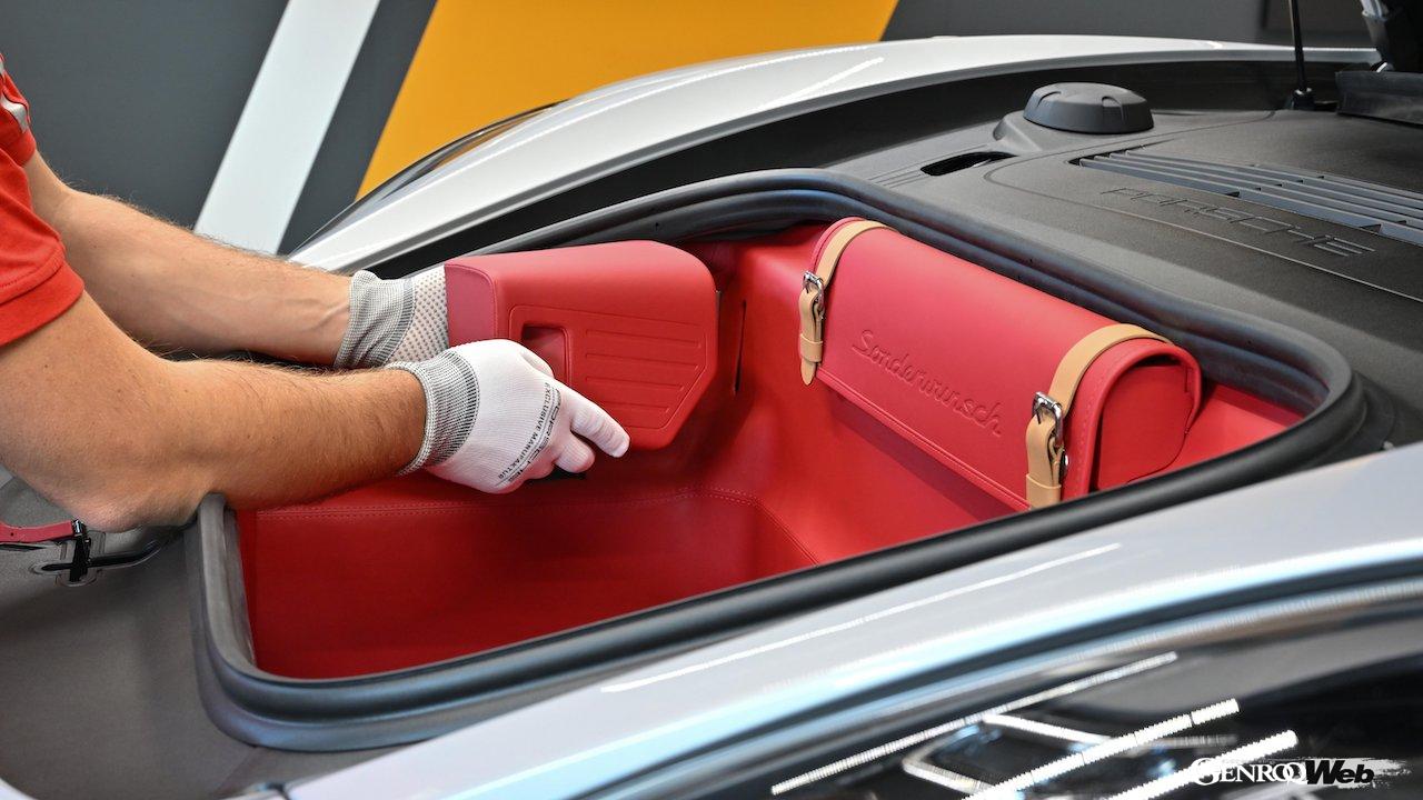 「ポルシェ 718 スパイダー RS パナメリカーナ スペシャル」の製作シーン。