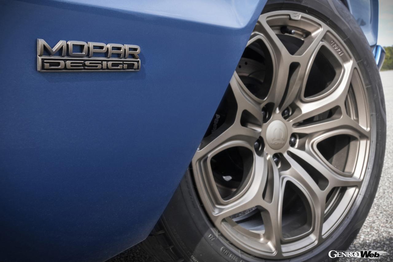 「1967 プリムス GT エレクトロモッド コンセプト」のエクステリア。