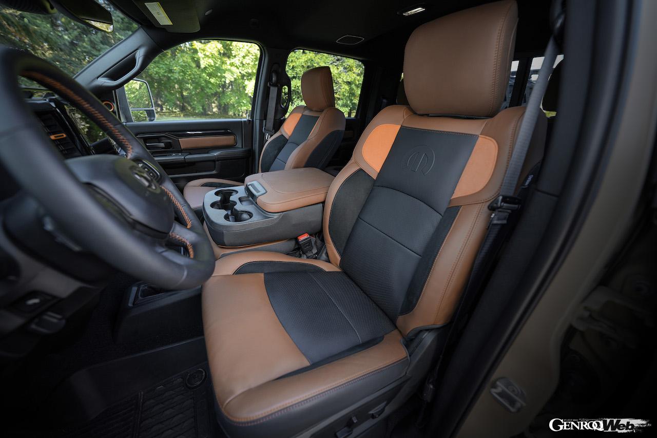 「1967 プリムス GT エレクトロモッド コンセプト」のインテリア。