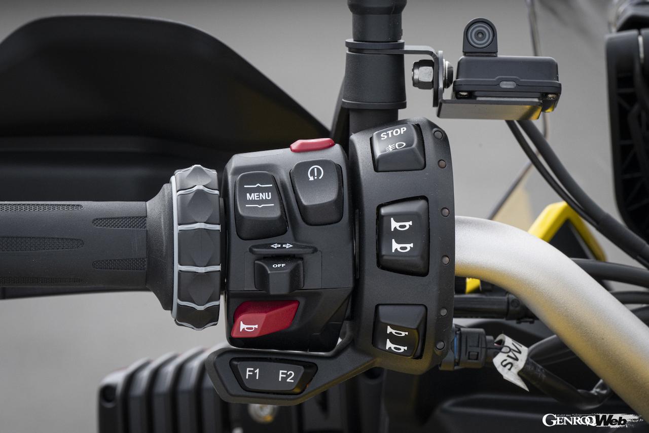 「BMW F 900 XR」の首都高速のパトロールバイク仕様。