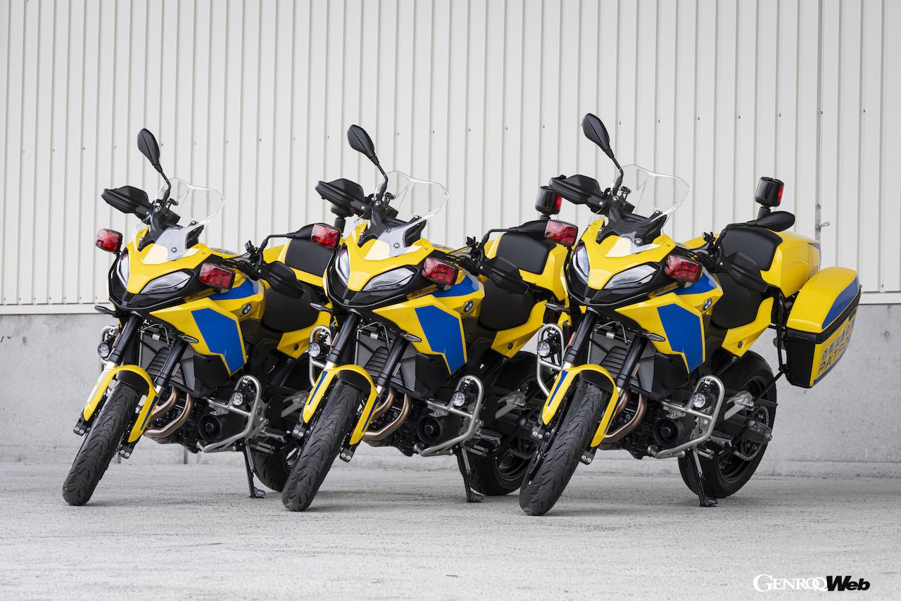 「BMW F 900 XR」の首都高速のパトロールバイク仕様。