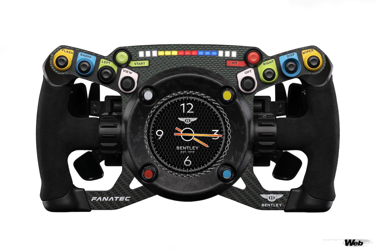 ディスプレイモデルとしても楽しむことができる「ベントレー GT3 ポディウム ステアリングホイール」。