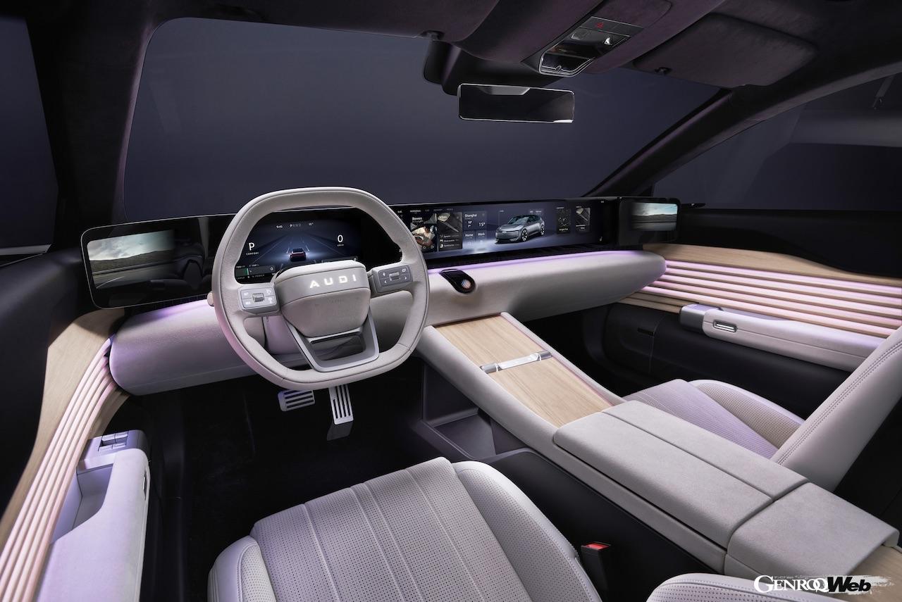 天然素材と最新デジタルデバイスが融合した、「AUDI E コンセプト」のインテリア。
