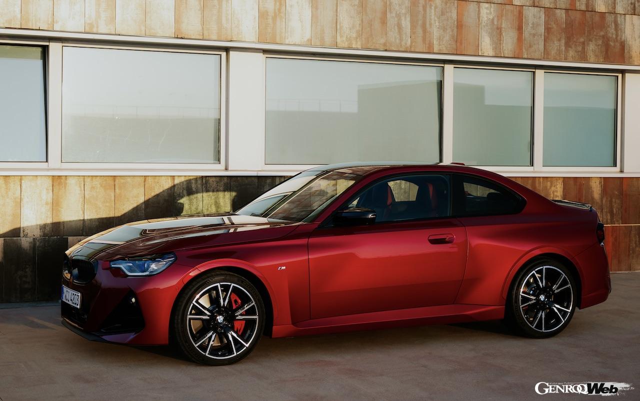 「BMW 2シリーズ クーペ」の一部改良モデルのエクステリア。