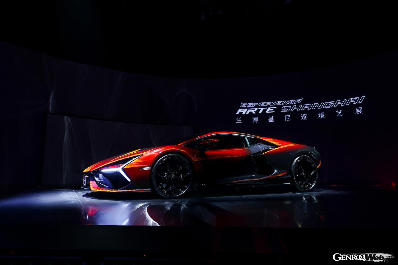 ワンオフモデル「ランボルギーニ レヴエルト オペラ ウニカ」のエクステリア。