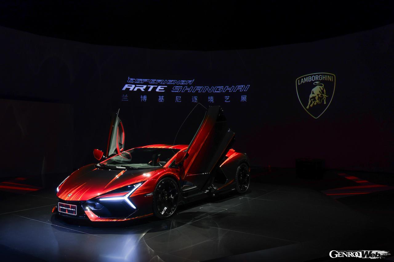 ワンオフモデル「ランボルギーニ レヴエルト オペラ ウニカ」のエクステリア。